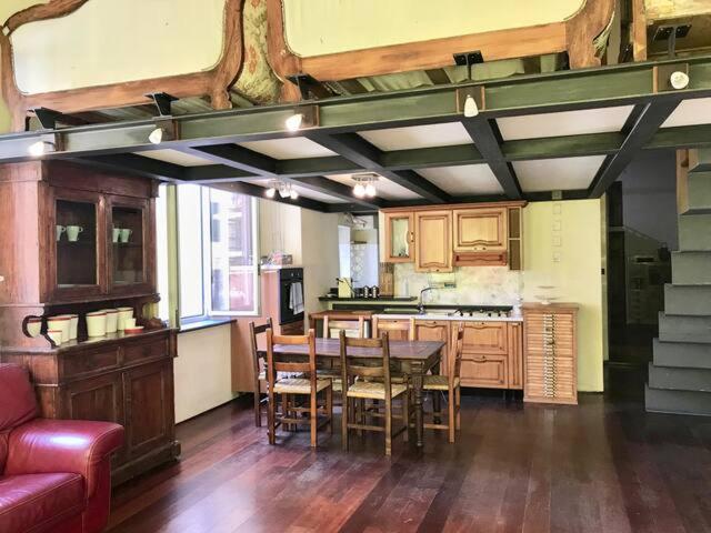 Lovingenoa Prione Apartment Bagian luar foto
