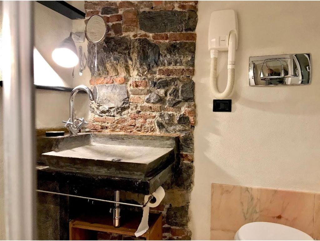 Lovingenoa Prione Apartment Bagian luar foto