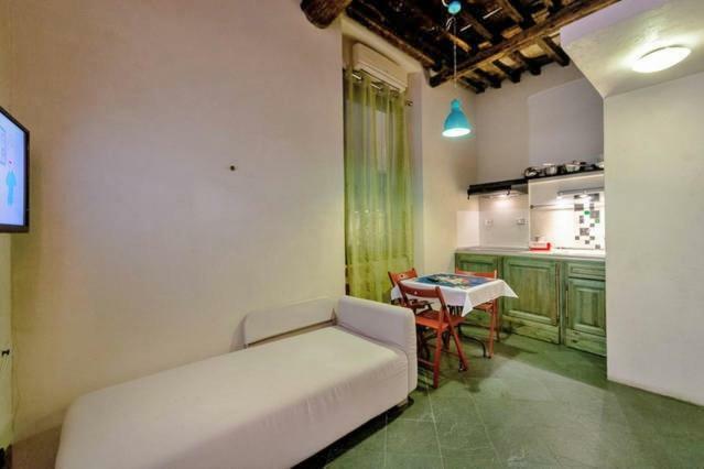 Lovingenoa Prione Apartment Bagian luar foto