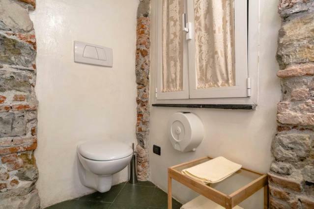 Lovingenoa Prione Apartment Bagian luar foto